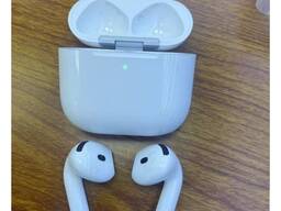 Airpods 4