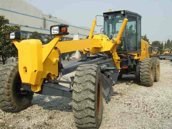 Автогрейдер XCMG GR300