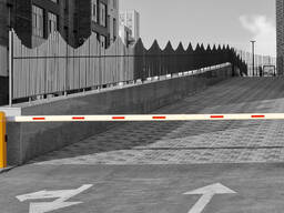 Автоматический шлагбаум