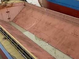 Баржа самоходная(шаланда).1000 тонн С выгружным дном Б/у