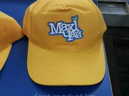 Бейсболки с логотипом компании