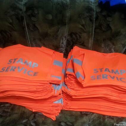 Печать логотипов на спецодежде