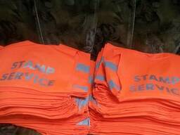 Печать логотипов на спецодежде