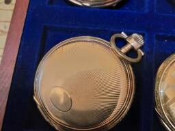 Часы антикварные