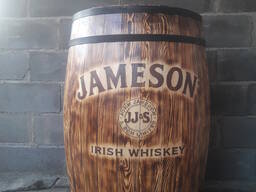 Деревянный стол-бочка "Jameson"