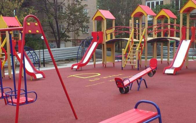 Детские игровые площадки / детские учреждения