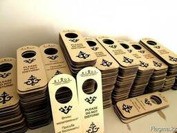 Дорхенгеры ( Табличка на ручку двери)