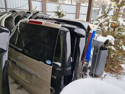 Двери для Lexus GX 470.