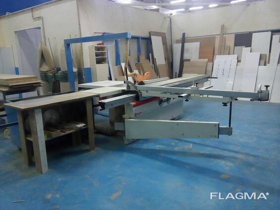 Форматно-раскроечные станки Scm Group spa	Италия	class SI 300