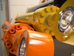 Гидроцилиндры САТ 374D