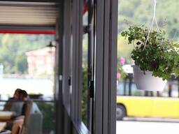 Гильотина, вертикальное автоматическое остекление, панорамное остекление