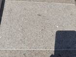 Гранит Курты в плитках - фото 2