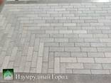Гранит Курты в плитках - фото 3