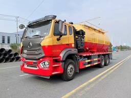 Howo 6X4 Cleaning the suction truck