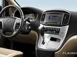 Hynday H-1 Petrol, Sunroof, 12 seats, Automatic, 2020 model - фото 2