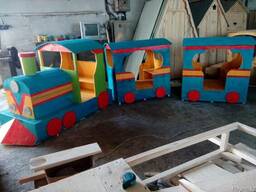 Игрушки на детские площадки.