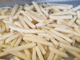 Картофель фри обжаренный замороженный полоска 10*10мм, 7*7мм (Республика Беларусь)