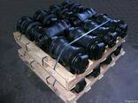 Каток опорный Doosan K1008896 - фото 1