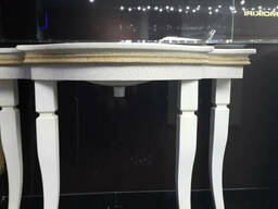 Классическая столешница в ванную комнату