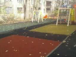 Клей для тартановых бесшовных покрытий из резиновой крошки.