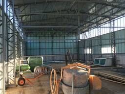 Компания ООО «ПК «МКЛ Стальные конструкции» занимается строительством, изготовлением и про