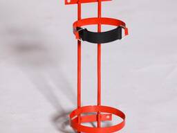 Крепление для огнетушителя