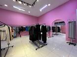 Магазин женской одежды в центре Алматы - фото 2