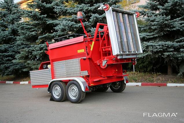 Машина для ремонта асфальта ST 4000 с термос-бункером