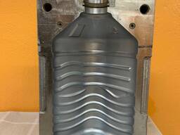 Матрица для выдува ПЭТ бутылок