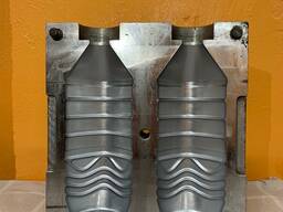 Матрица для выдува ПЭТ бутылок