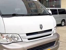 Микроавтобус TOYOTA HICE (лицензия Toyota).14 мест. $8,600