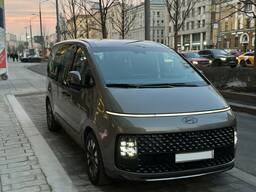 Минивэн Hyundai Staria 2024г с водителем, аренда минивэна с водителем, трансфер.