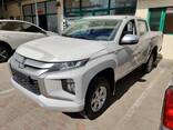 Mitsubishi L200 2, 4 литра, DC 4x4, Бензин, Механика, 2020 модель - фото 2