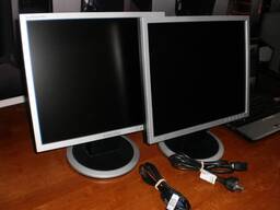 Мониторы в отличном состоянии ( манитор видеонаблюдение терминал камеры )