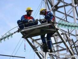Монтаж линий электропередач и столбов освещения
