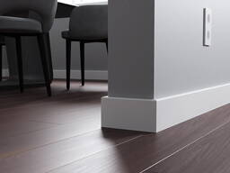 Монтаж полиуретановых плинтусов