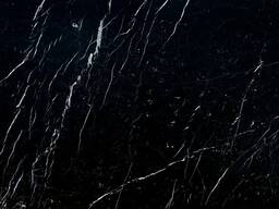 Мрамор Nero marquina