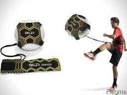 Мяч на веревке для футбола