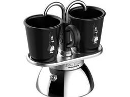 Набор гейзерная кофеварка Bialetti Mini Express Induction 7310 2tz Black + 2 чашки