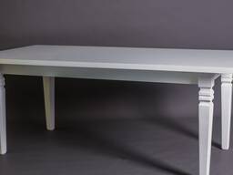 Обеденные столы