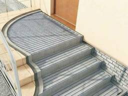 Оборудование для обогрева лестниц.