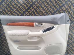 Обшивка передней двери Toyota Land Cruiser Prado 120