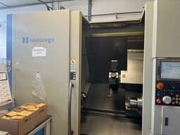 Пакет из шести станков: пять токарных и один вертикальный обрабатывающий центр