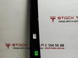 Панель наружная декоративная крыши левая Tesla model S, model S REST 1053618-S0-B