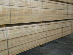 Пиломатериал обрезной сухой сосна экспорт FCA-Шклов, Беларусь