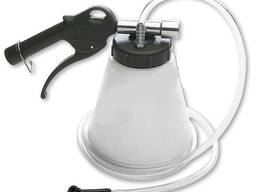 Пистолет для отсоса торможной жидкости без прокачного ниппеля