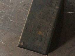 Пластины с отверстием