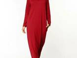 Платье большого размера красного цвета с горловиной - фото 2