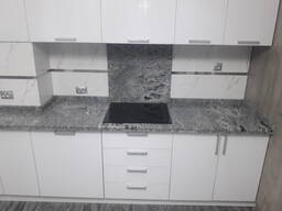 Серый гранит в Алматы