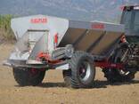 Прицепной разбрасыватель минеральных удобрений и извести - фото 3